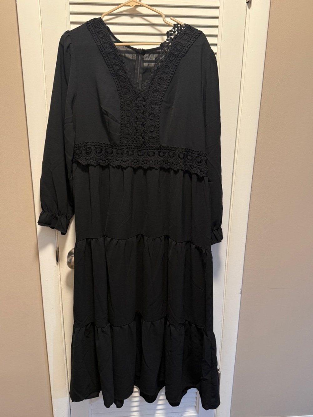 SHEIN Black Crochet-Trim Long Sleeve Maxi Dress